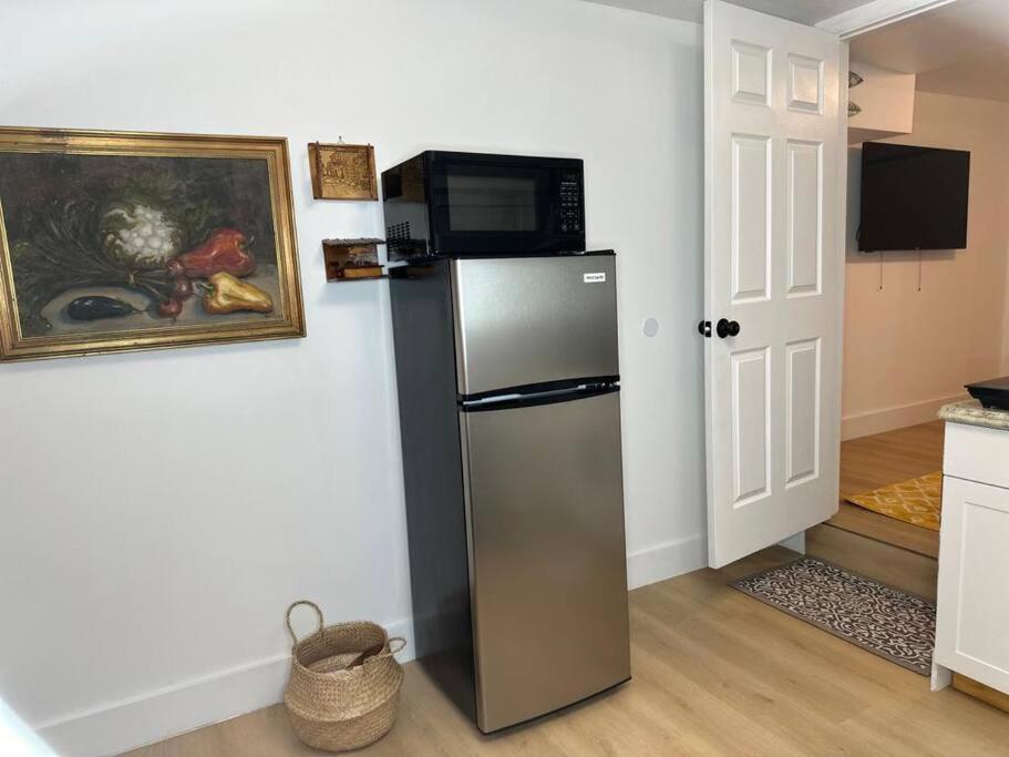 Apartament Sleeps 3, Casa Tropical In Miami Zewnętrze zdjęcie
